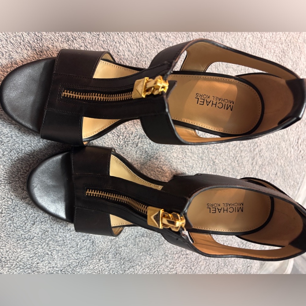 Michael Kors Black Leather Platform Heels Gold Zip Size 7M Classic Dress Sandals - Picture 2 of 6